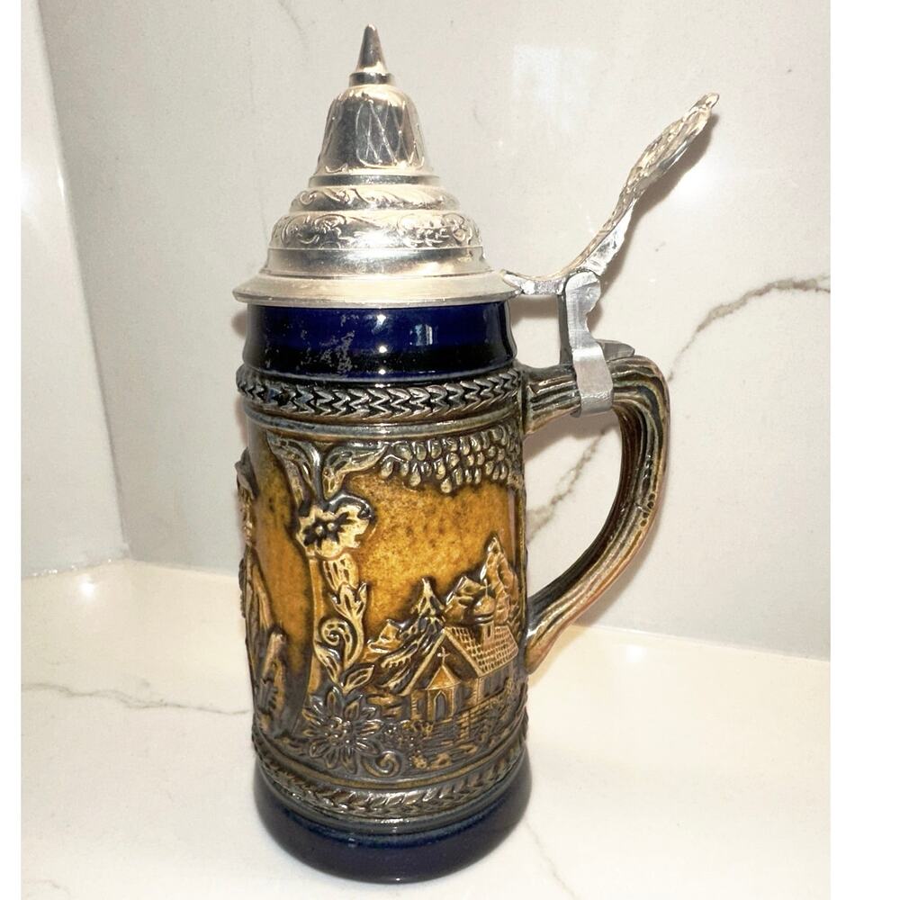 Vintage GERTZ German Stein 6.5” tall Blue Tan Pewter Lid